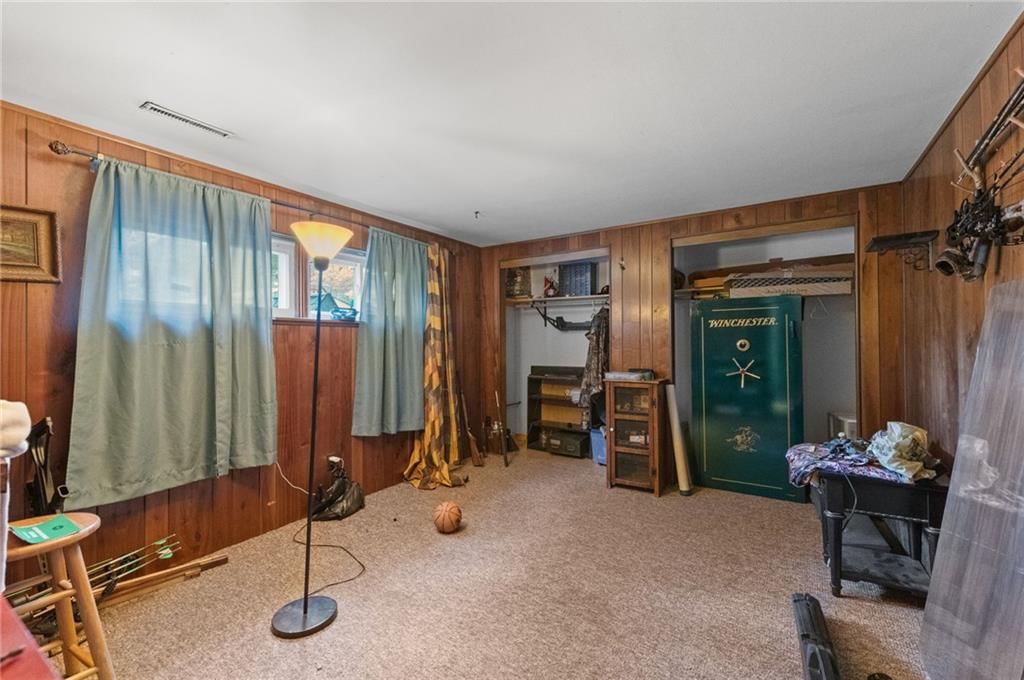 Photo 26 of 42 - 4329 N Wyandotte Street, Kansas City, MO 64116