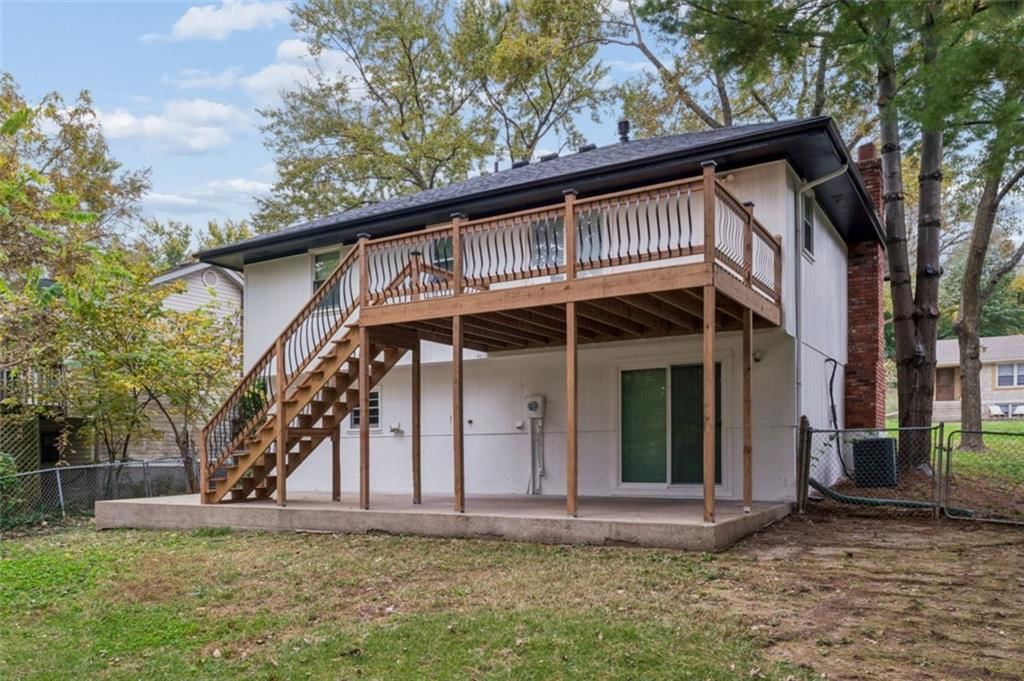 Photo 49 of 57 - 417 N Jefferson Avenue, Liberty, MO 64068