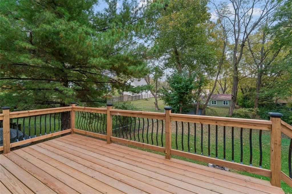 Photo 52 of 57 - 417 N Jefferson Avenue, Liberty, MO 64068