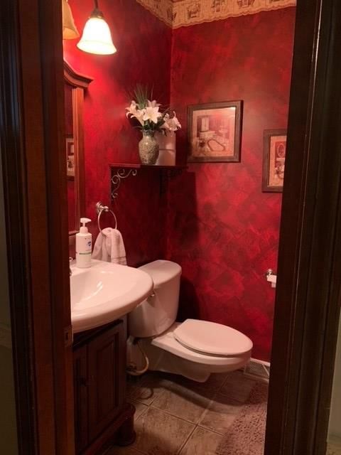 1208 N Kentucky Street — photo 34