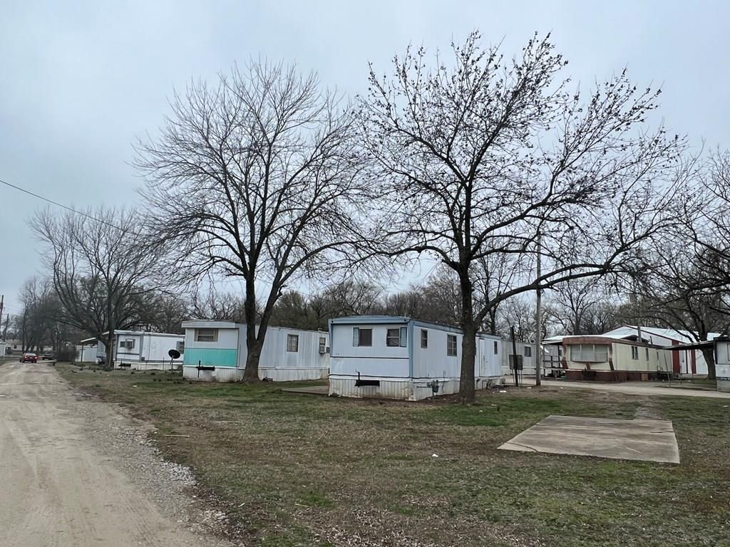 1610 W Laurel Street — photo 3