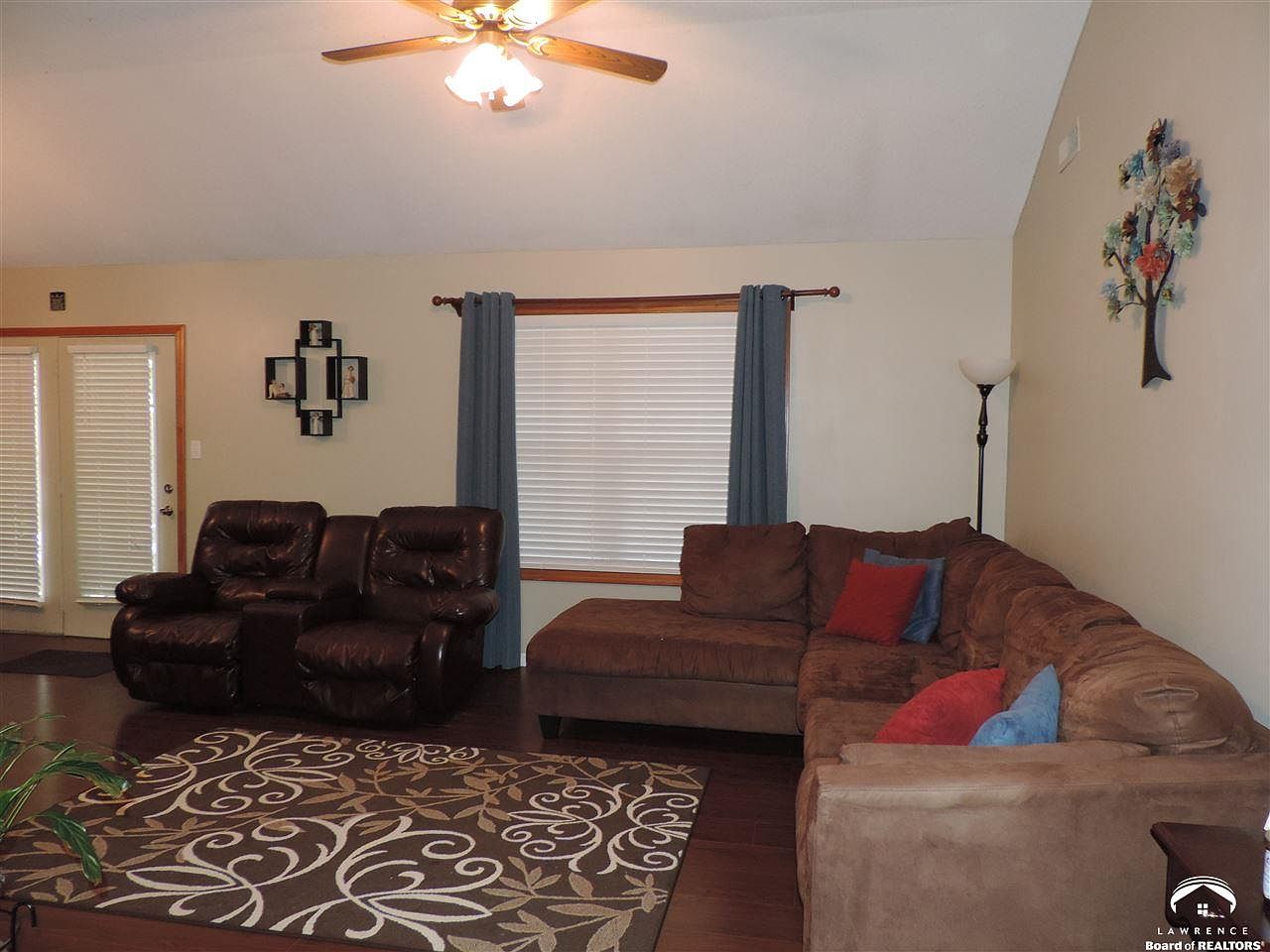 2904 Whitmore Dr — photo 10