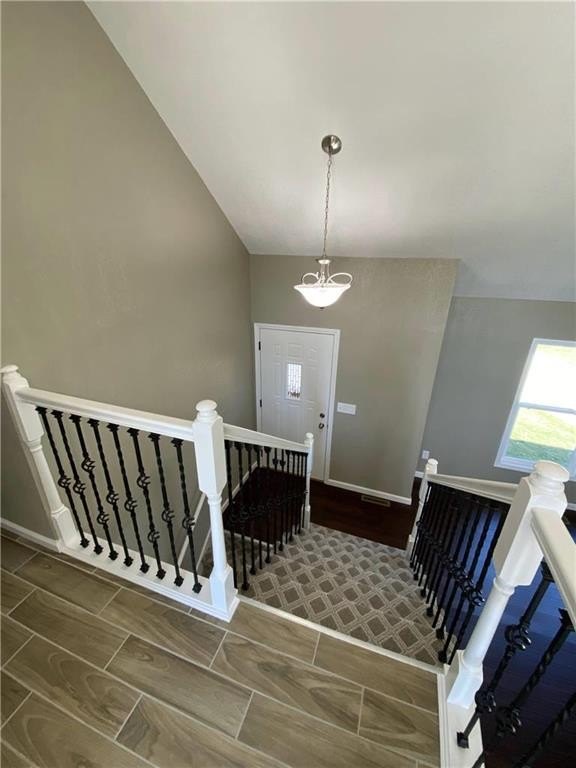 Photo 17 of 74 - 613 E Bristol Ln
