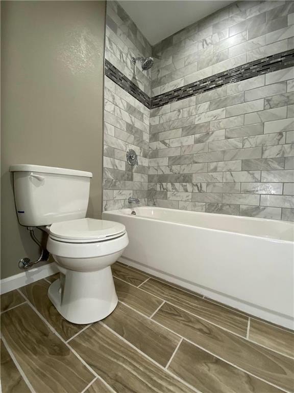 Photo 30 of 74 - 613 E Bristol Ln