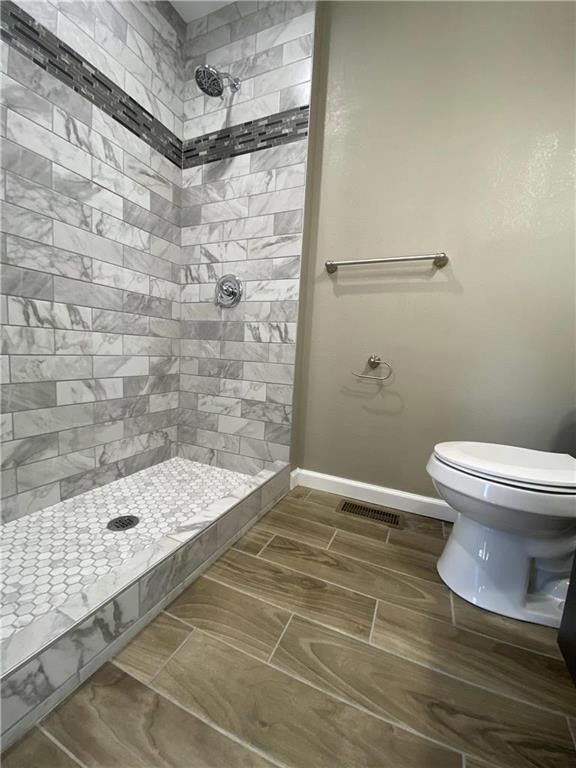 Photo 40 of 74 - 613 E Bristol Ln