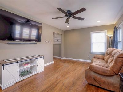 1000 S 57 Street — photo 5
