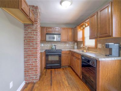 1000 S 57 Street — photo 11