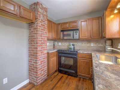 1000 S 57 Street — photo 12