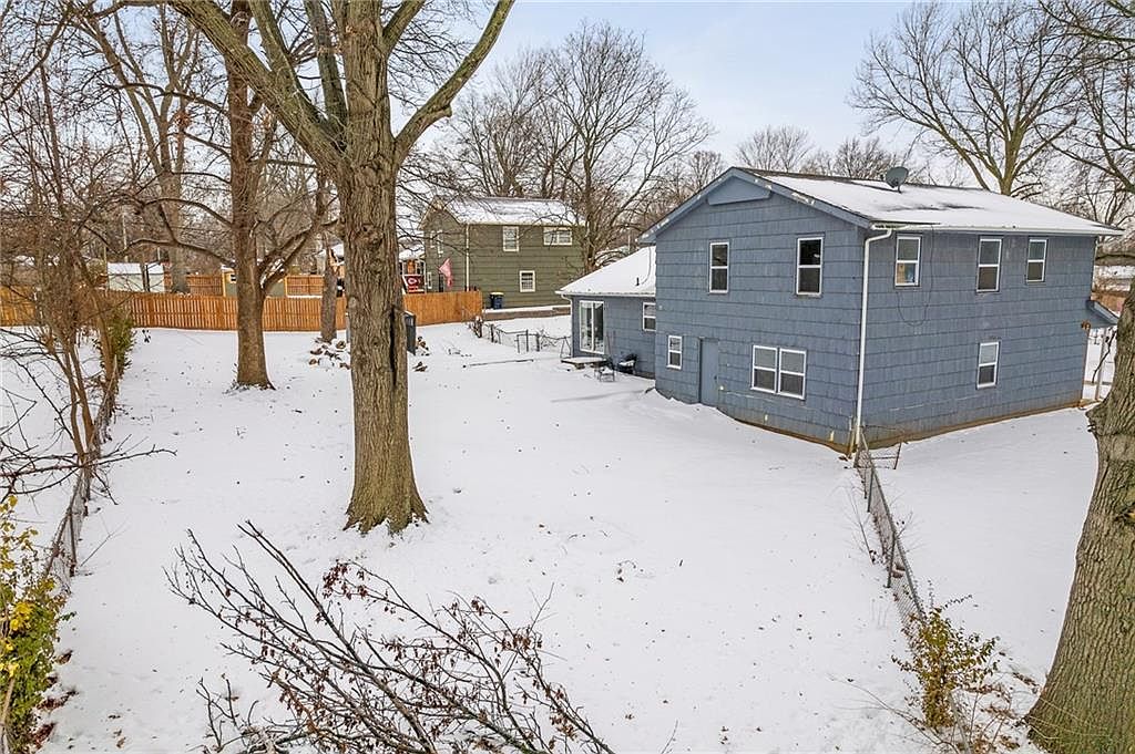 10001 Cambridge Avenue — photo 34