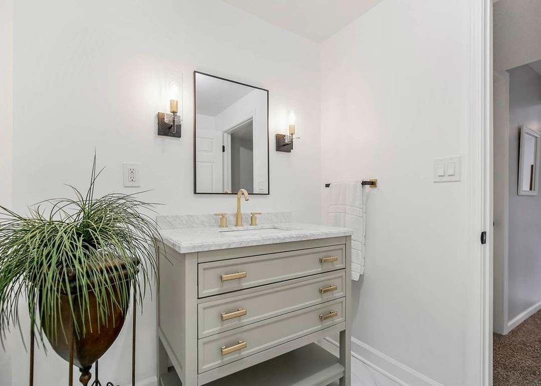 10007 W 126th Terrace — photo 27
