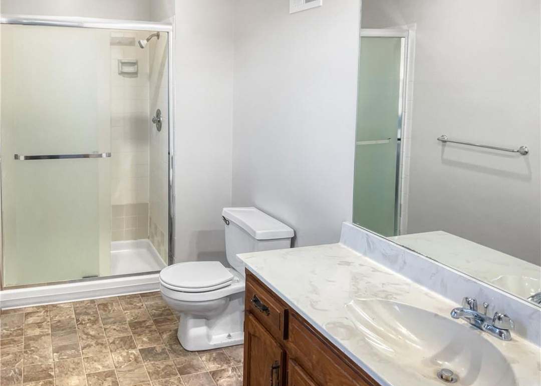 10007 W 86th Terrace — photo 3