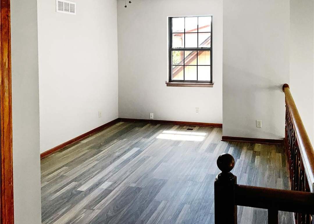 10007 W 86th Terrace — photo 16