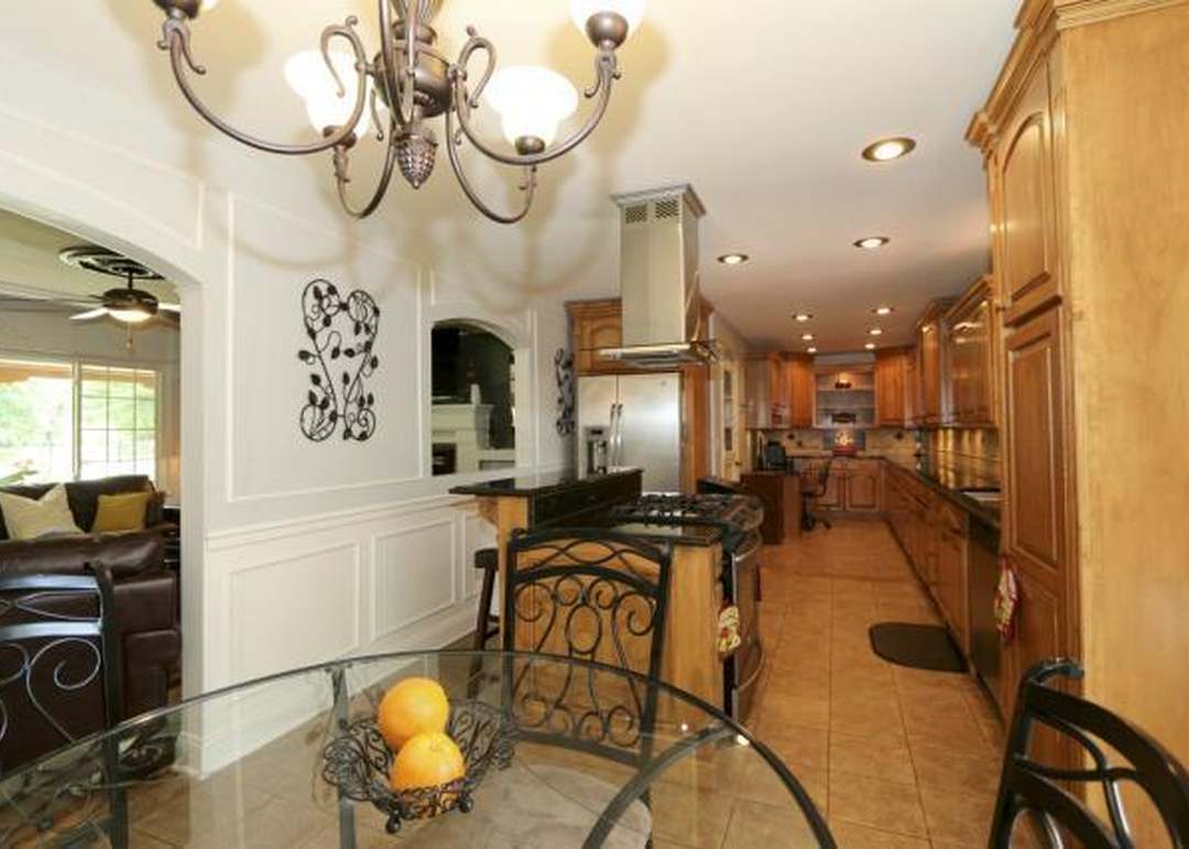 10012 JOHNSON DRIVE — photo 12