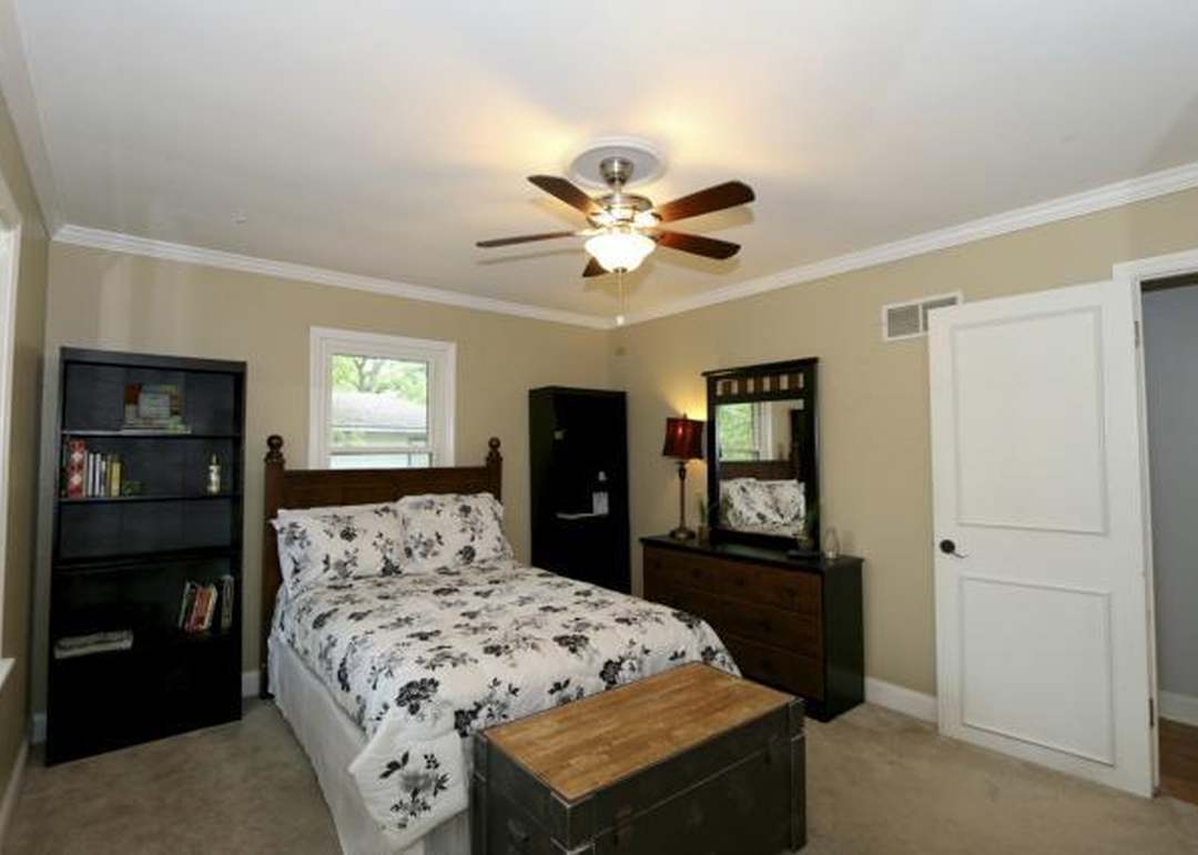 10012 JOHNSON DRIVE — photo 16