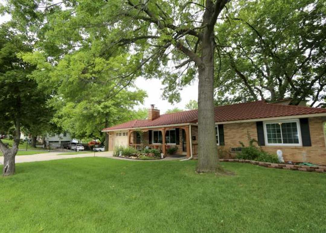 10012 JOHNSON DRIVE — photo 24