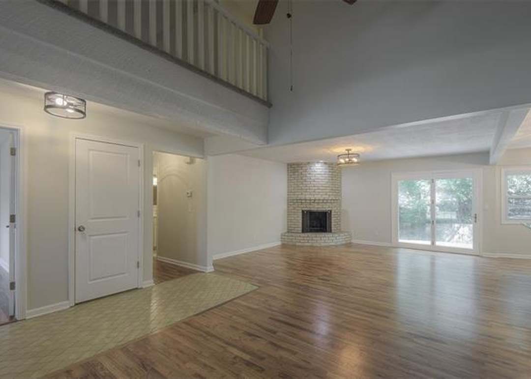 10019 Knox Drive — photo 12