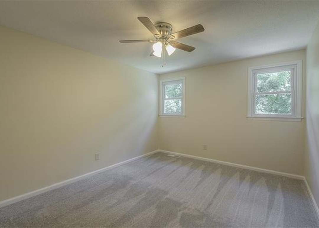10019 Knox Drive — photo 18