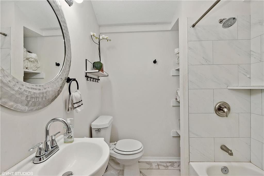 1002 Duck Road — photo 18