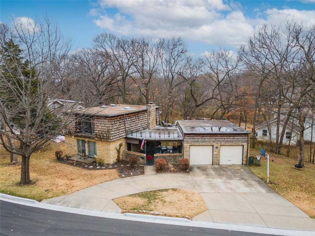 10025 Hocker Drive — photo 1