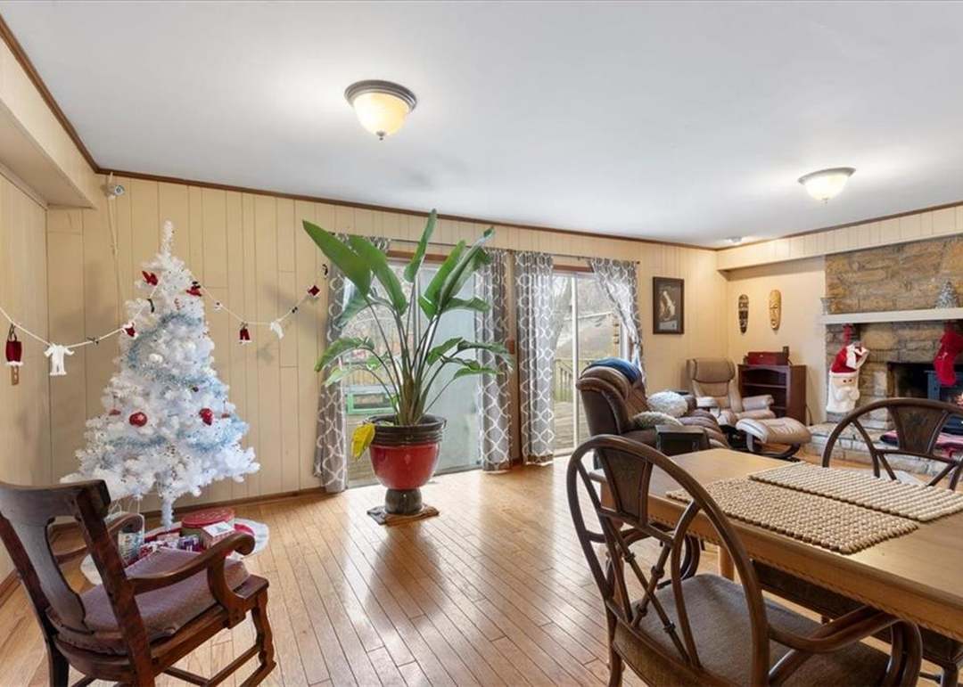 10025 Hocker Drive — photo 19