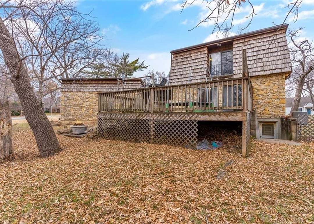 10025 Hocker Drive — photo 32