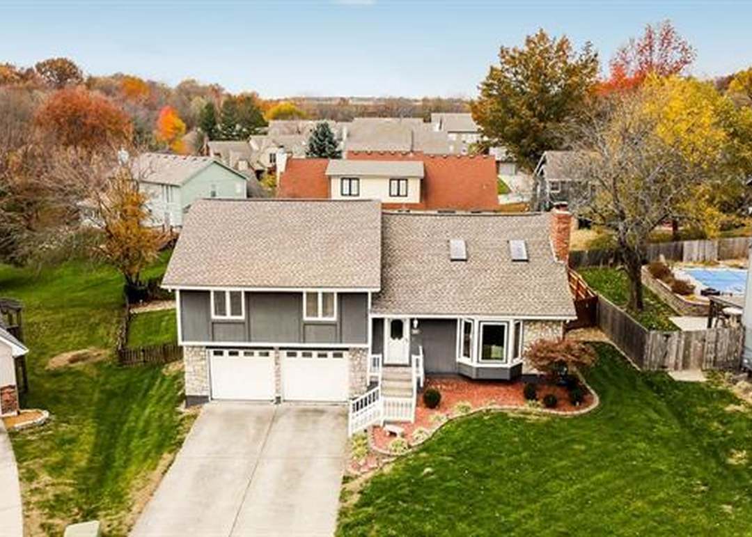 1008 Barnes Drive — photo 10