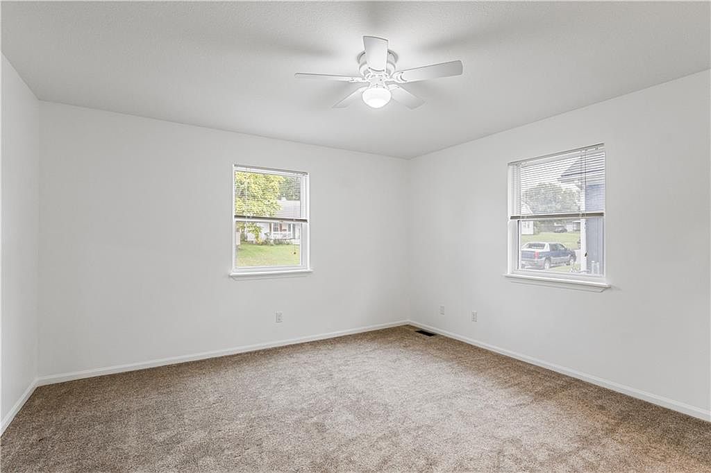 101 S 5th Street — photo 17