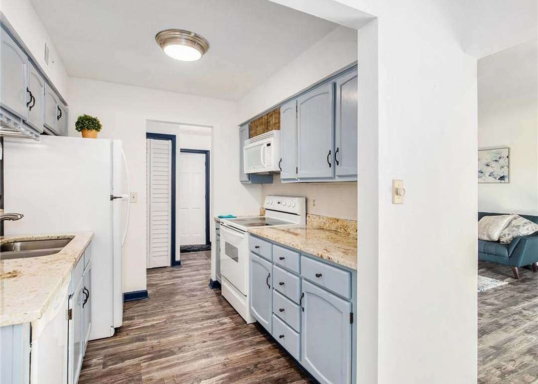 10110 W 96th Terrace — photo 5
