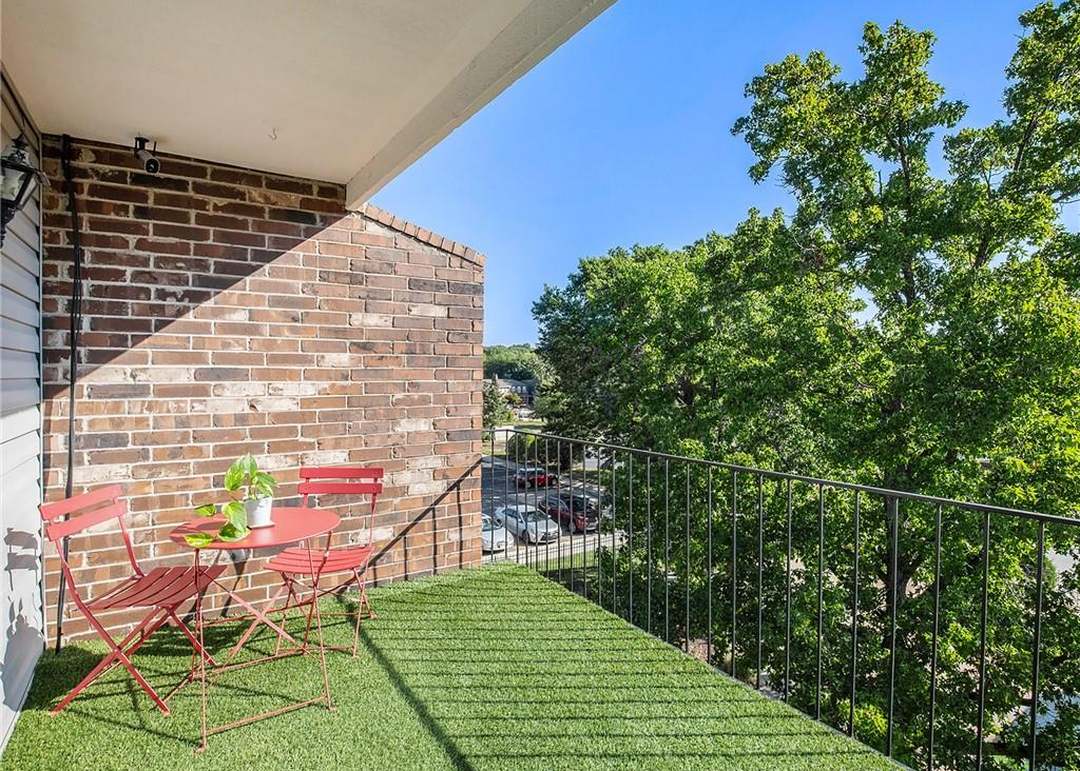 10110 W 96th Terrace — photo 15