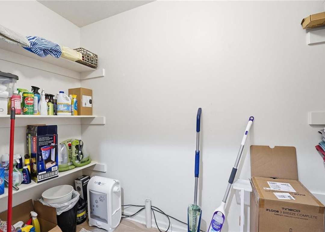 10114 N Miller Lane — photo 41
