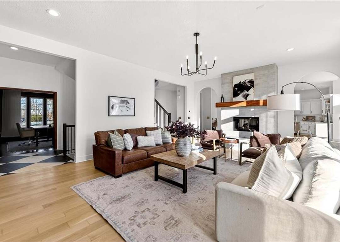 10125 W 149th Terrace — photo 35