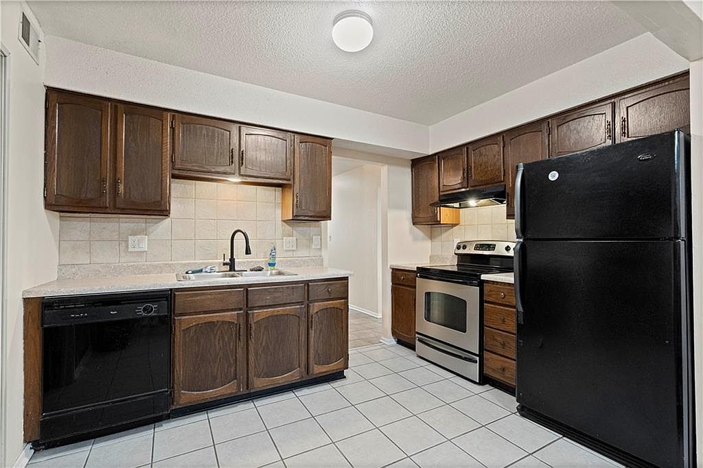10136 W 96TH TERRACE — photo 7