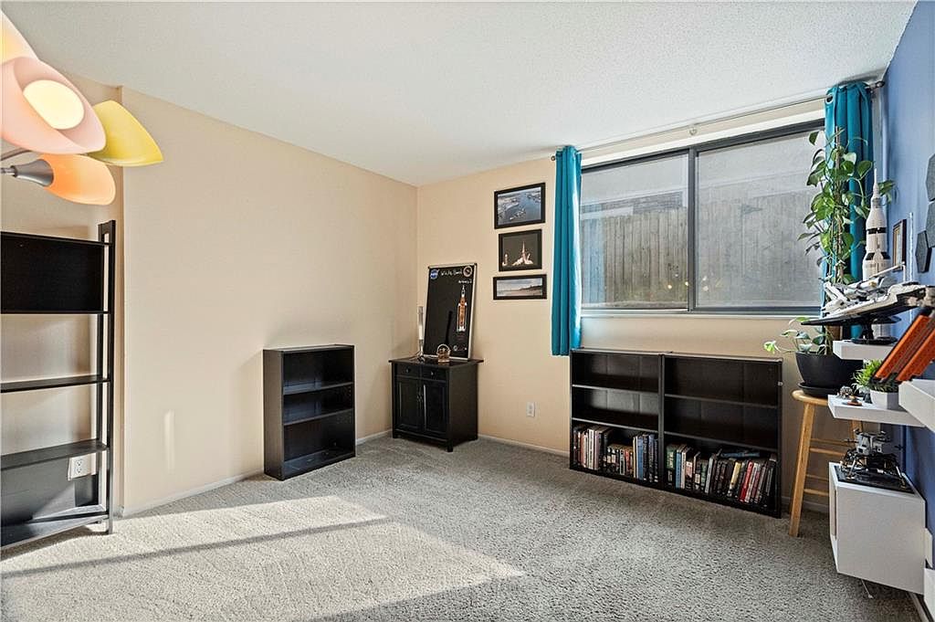 10136 W 96TH TERRACE — photo 12