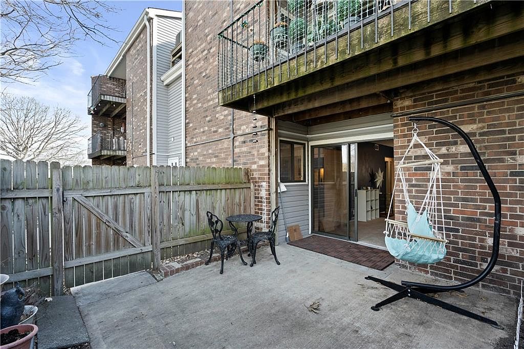 10136 W 96TH TERRACE — photo 18