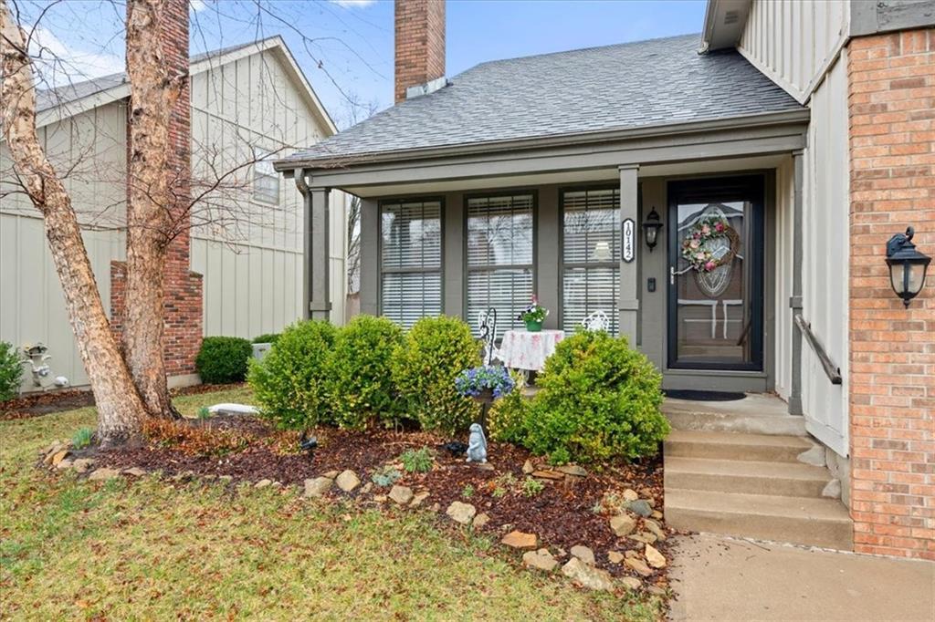 10142 W 86th Street, Overland Park, KS