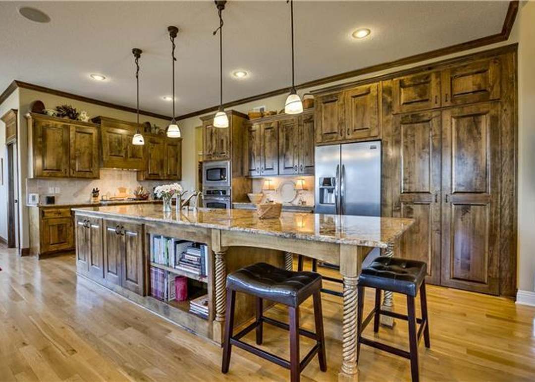 10200 N Park Avenue — photo 12