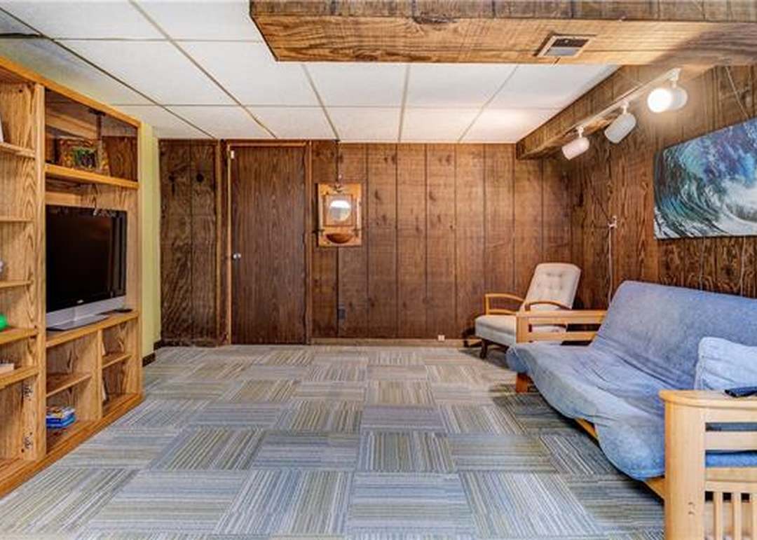 10201 Lamar Avenue — photo 24