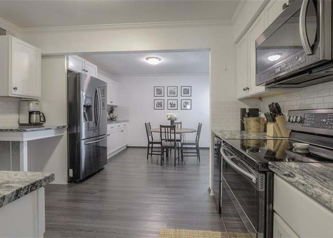 10204 W 96th Terrace — photo 5