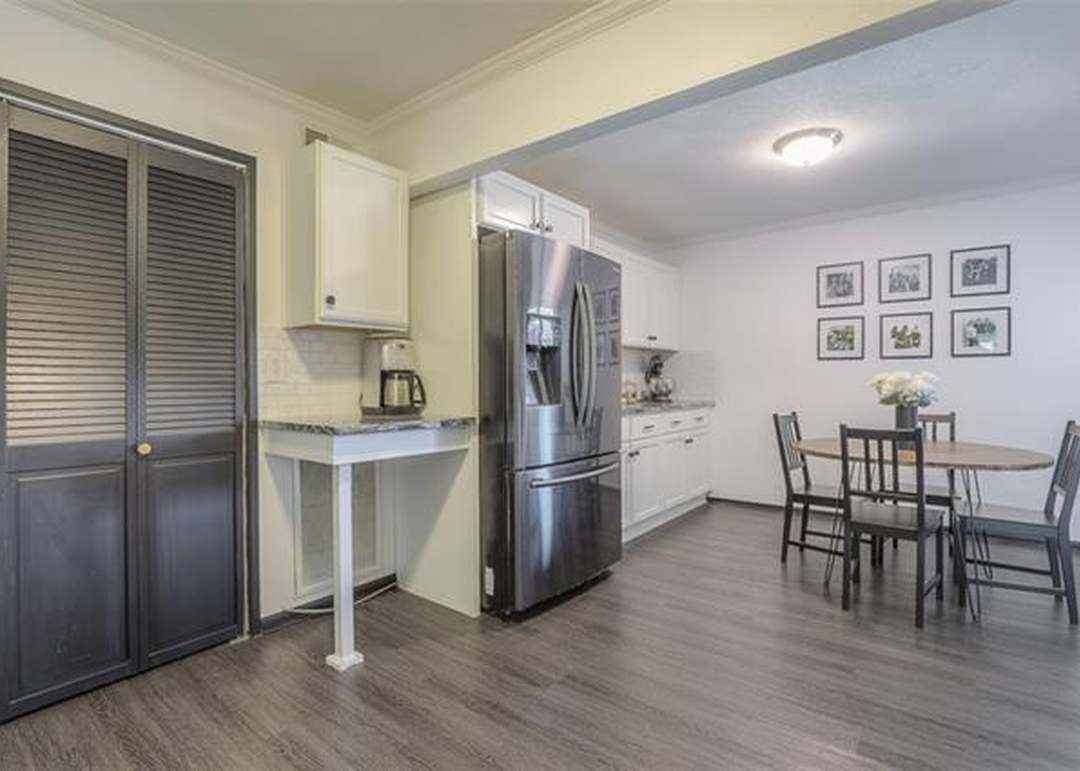 10204 W 96th Terrace — photo 9