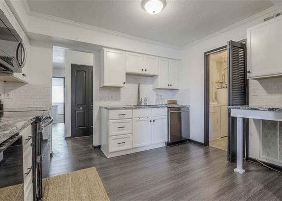 10204 W 96th Terrace — photo 15