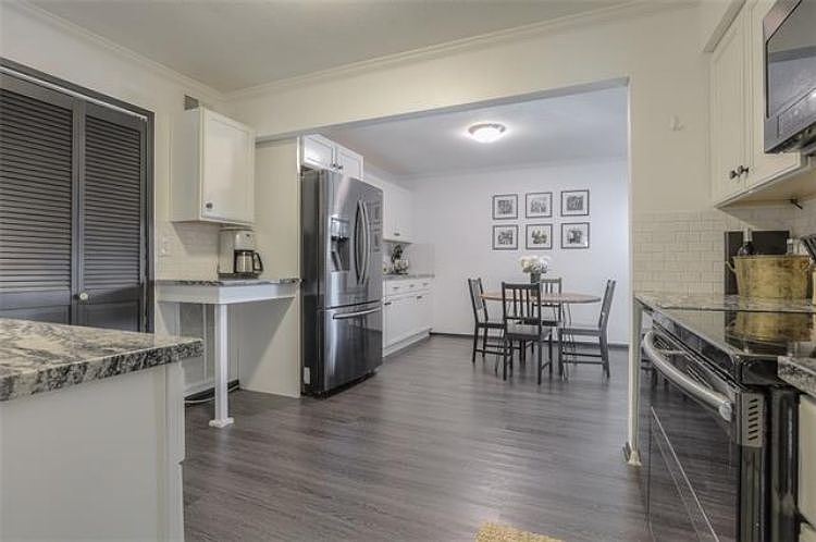 10204 W 96th Terrace — photo 16