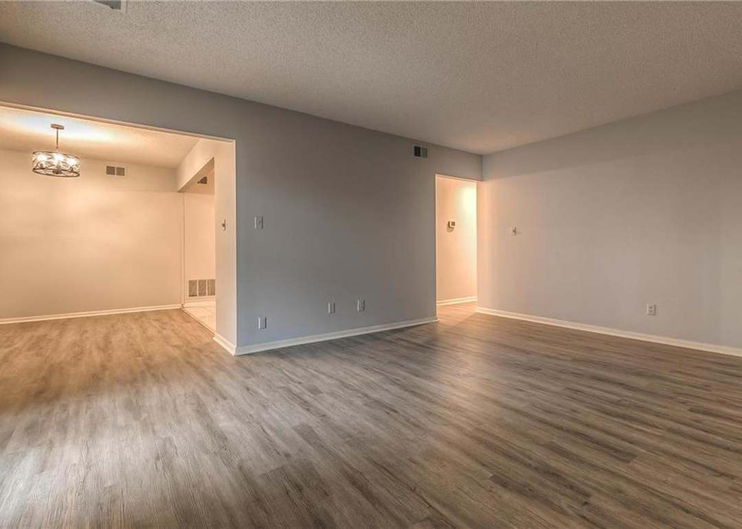 10204 W 96th Terrace — photo 10