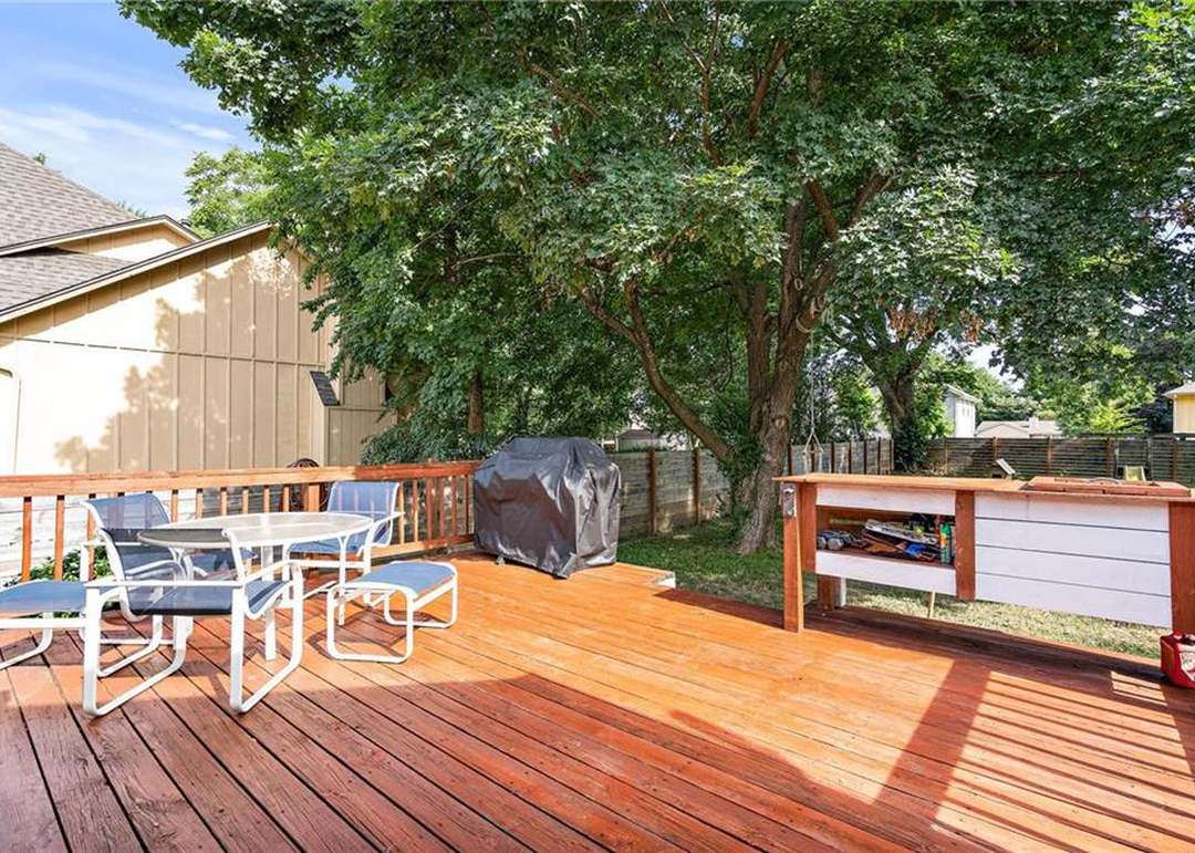 10206 W 60TH Terrace — photo 11