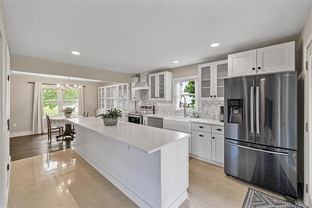 10207 E 96th Street — photo 10