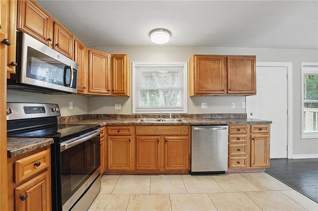 10217 Wheeling Avenue — photo 21