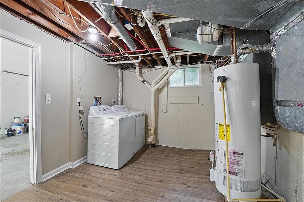 10217 Wheeling Avenue — photo 34