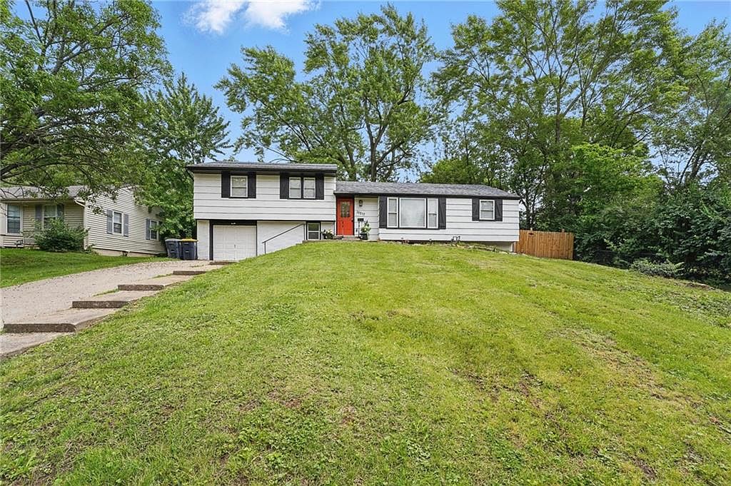 10217 Wheeling Avenue — photo 46