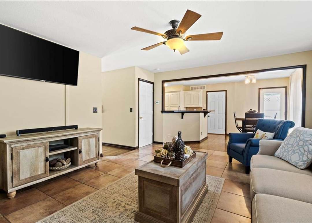 1022 Cottage Creek Circle — photo 13