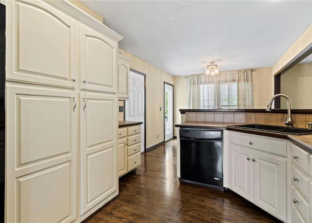 1022 Cottage Creek Circle — photo 16