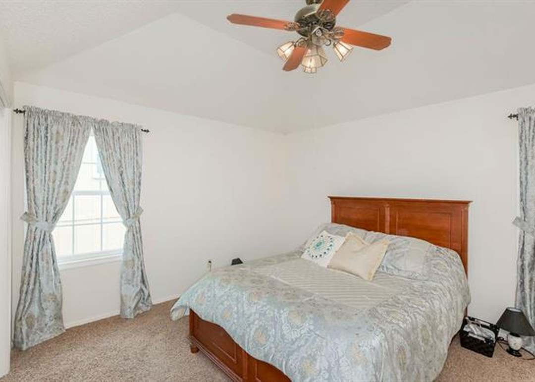 10227 Long Street — photo 7